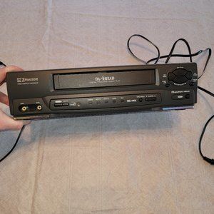Emerson VCR DA-4Head, 19 Micron Head, No Remote, Model EWV401